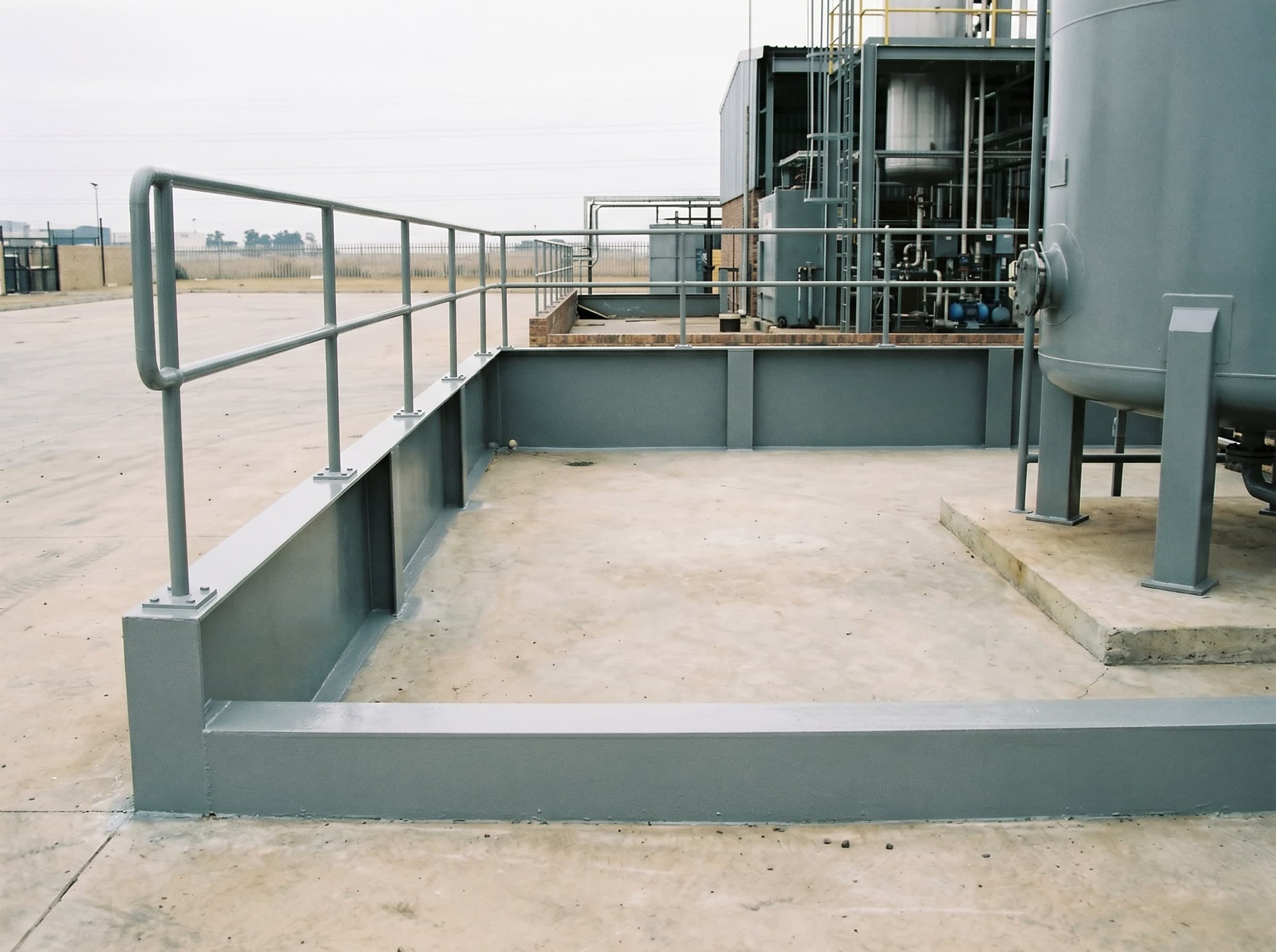 Completed protective coating on a modest Gauteng storage silo exterior